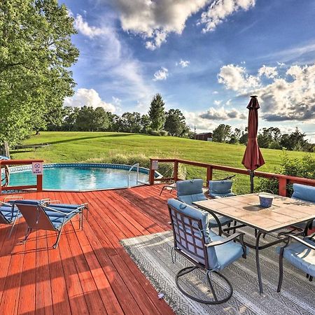 Williamstown Gem With Private Pool And Hot Tub! Villa Eksteriør bilde