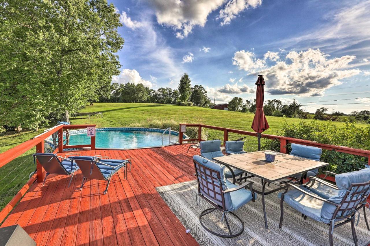 Williamstown Gem With Private Pool And Hot Tub! Villa Eksteriør bilde